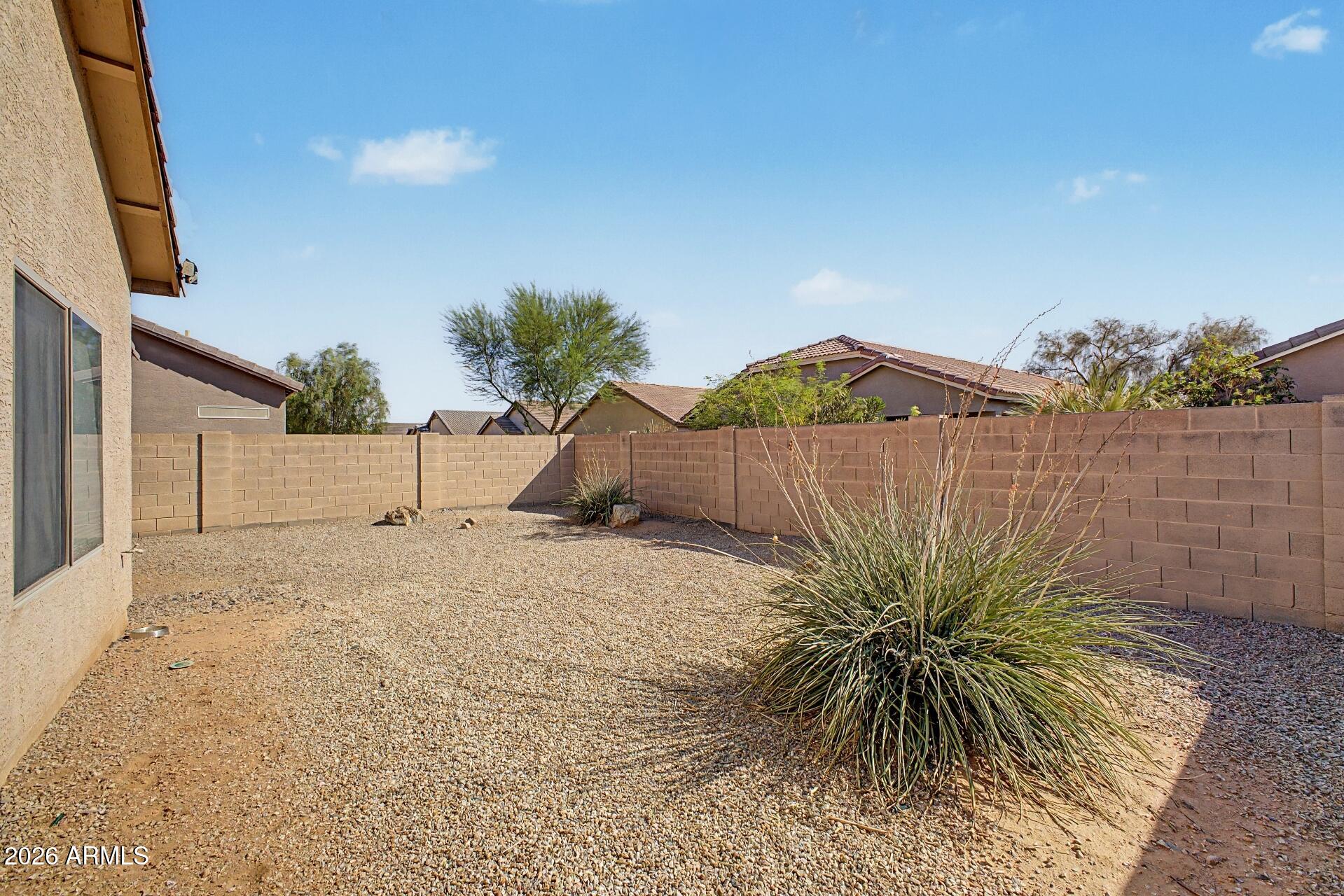 28188 N WILLEMITE Drive