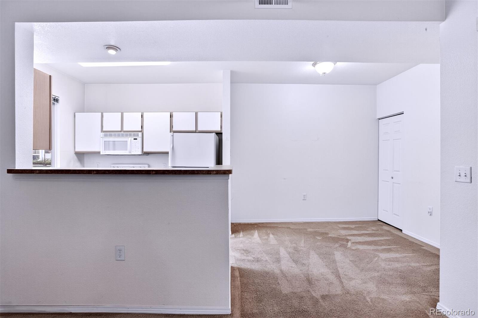 5320 Allison Street Unit: 106