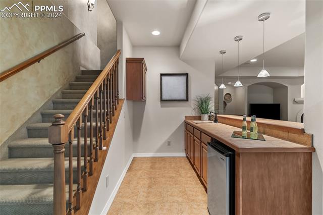 13735 Paradise Villas Grove