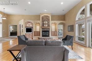13735 Paradise Villas Grove