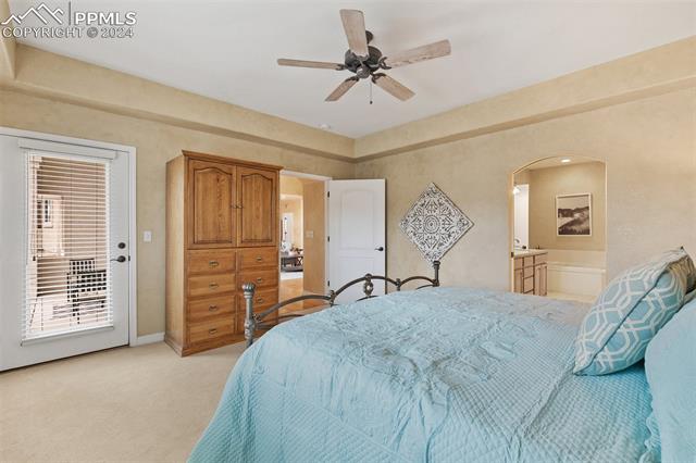 13735 Paradise Villas Grove