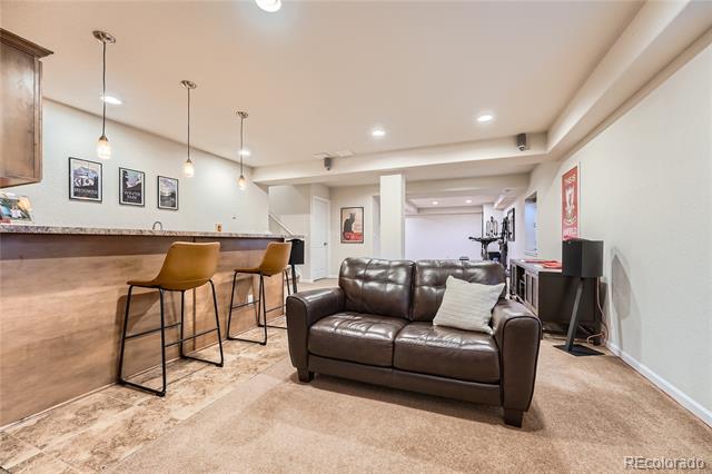 9825 S Iris Court