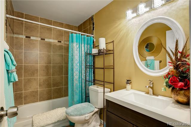 10150 E Virginia Avenue Unit: 18-302