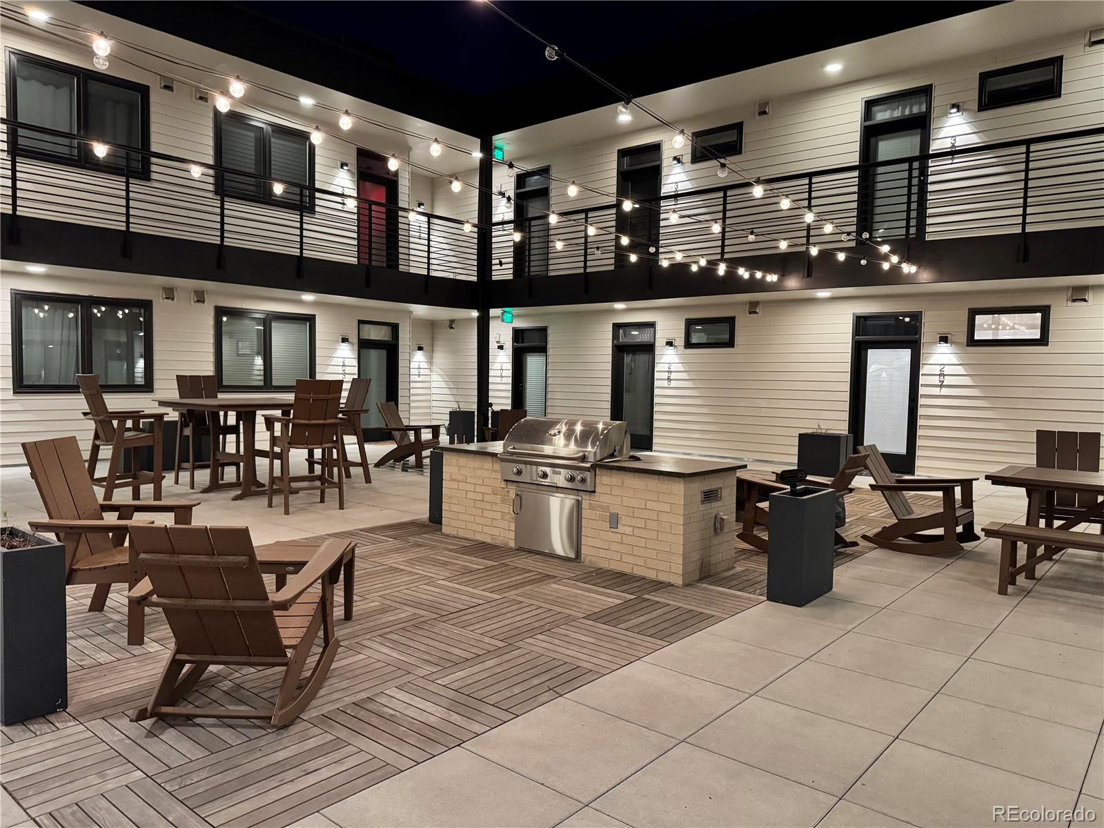 2120 N Downing Street Unit: 314