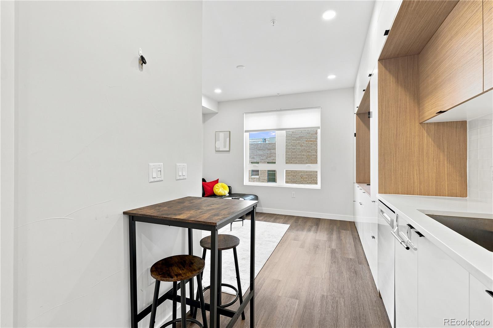 2120 N Downing Street Unit: 314