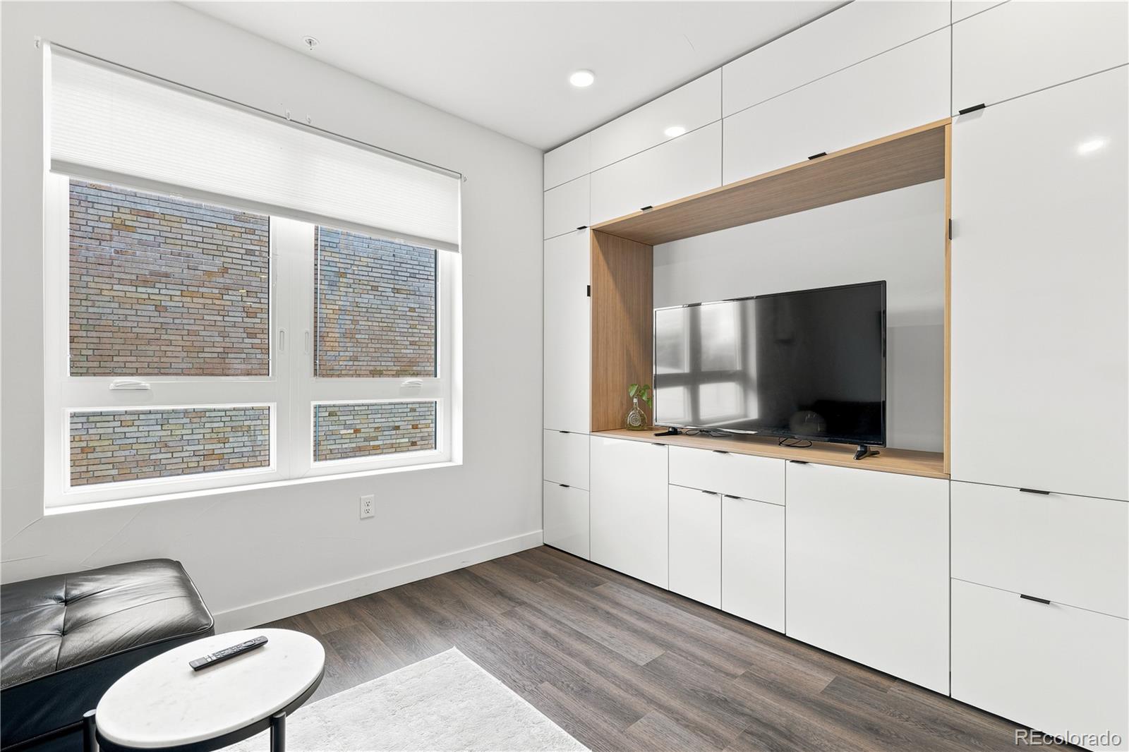 2120 N Downing Street Unit: 314