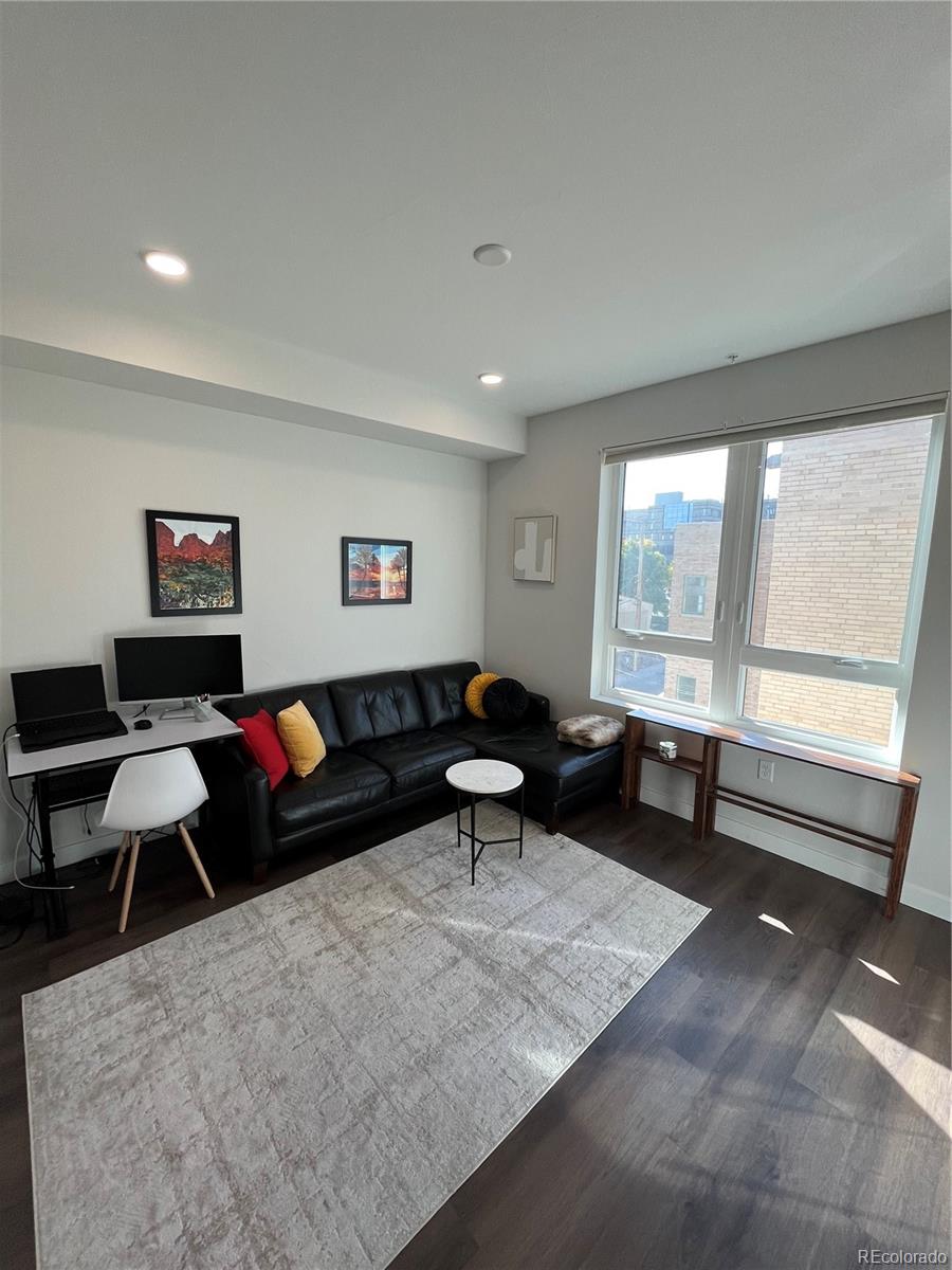 2120 N Downing Street Unit: 314