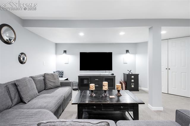 3046 Cottonwood Avenue