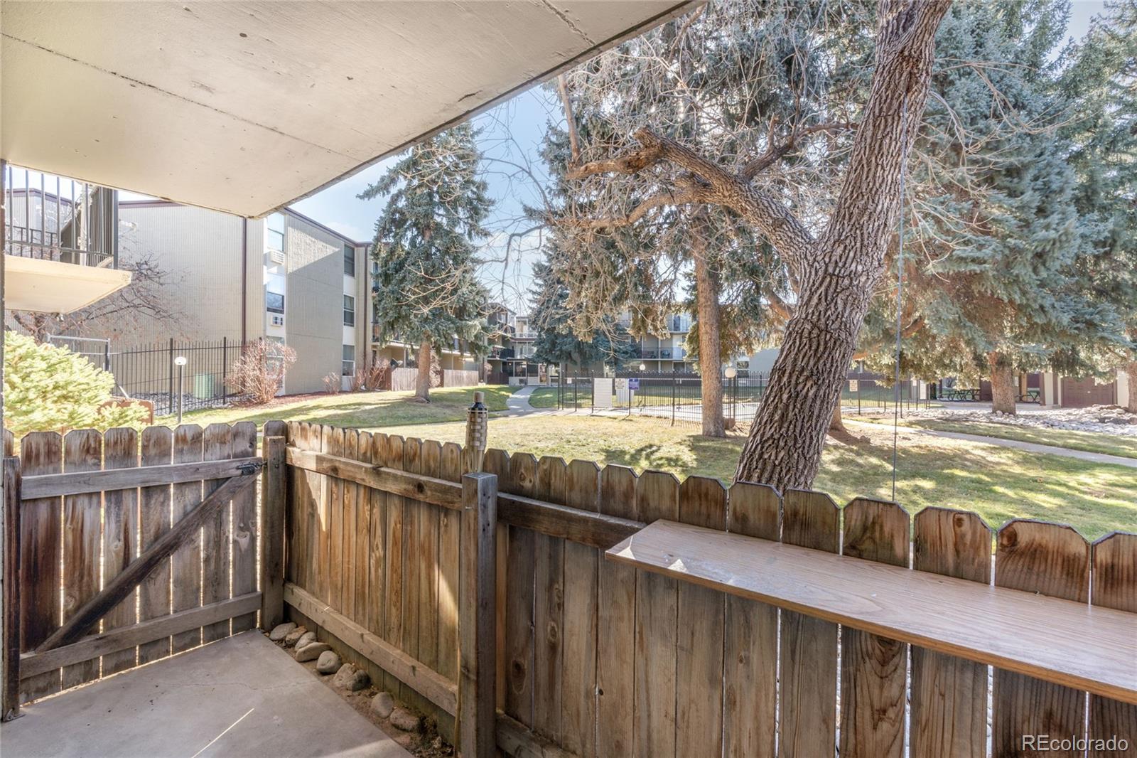 2231 S Vaughn Way Unit: 118B