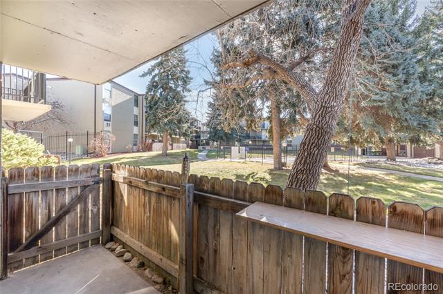 2231 S Vaughn Way Unit: 118B