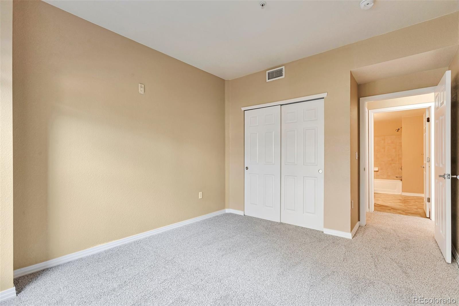 9429 Ashbury Circle Unit: 101