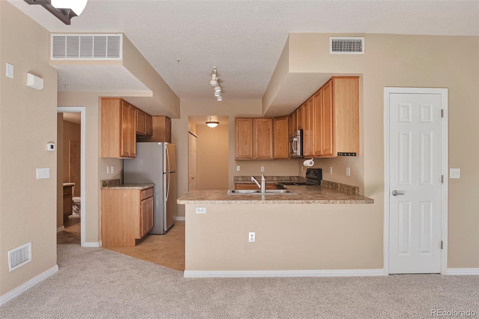 9429 Ashbury Circle Unit: 101