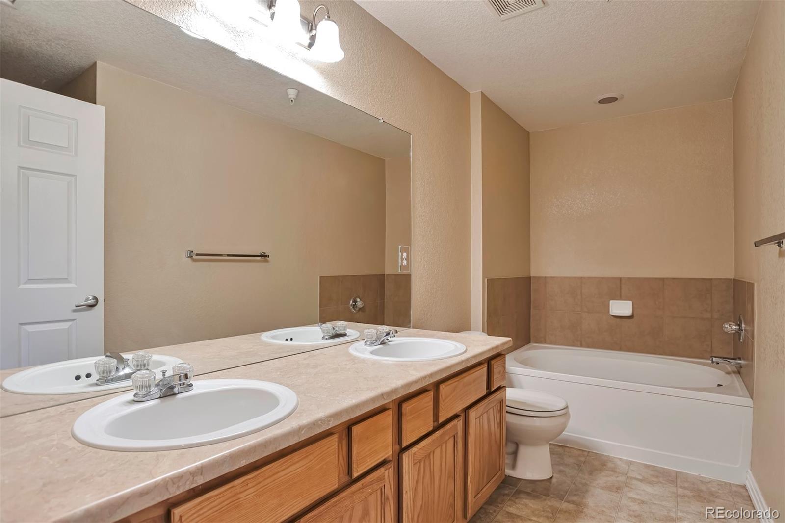 9429 Ashbury Circle Unit: 101