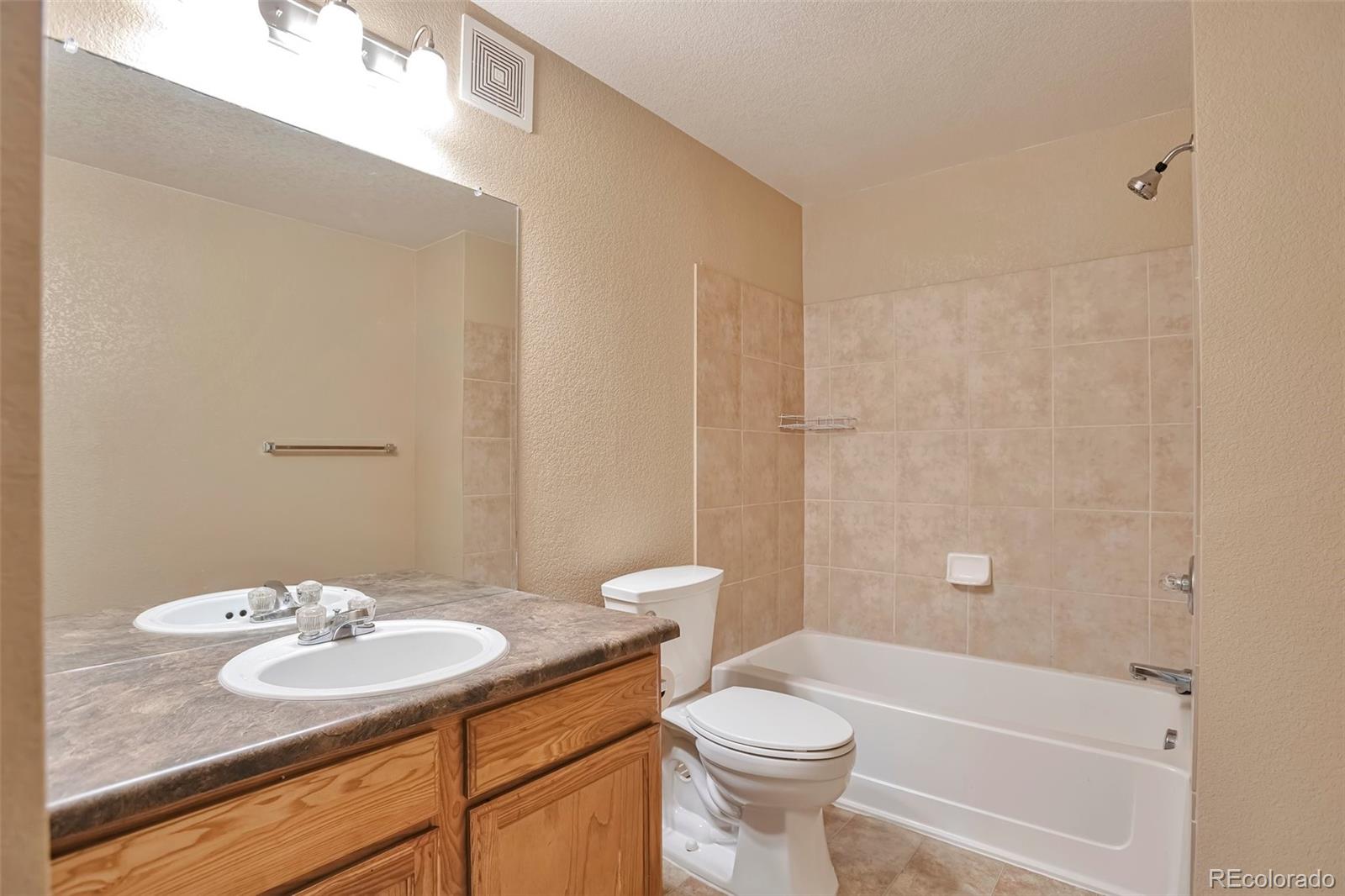 9429 Ashbury Circle Unit: 101