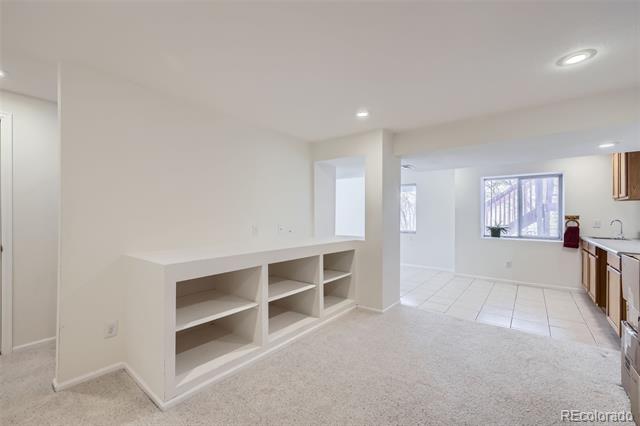 3823 S Uravan Street