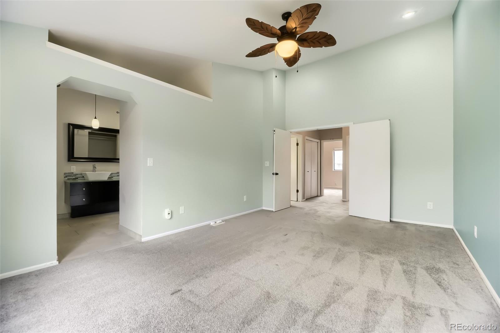 5038 S Evanston Street