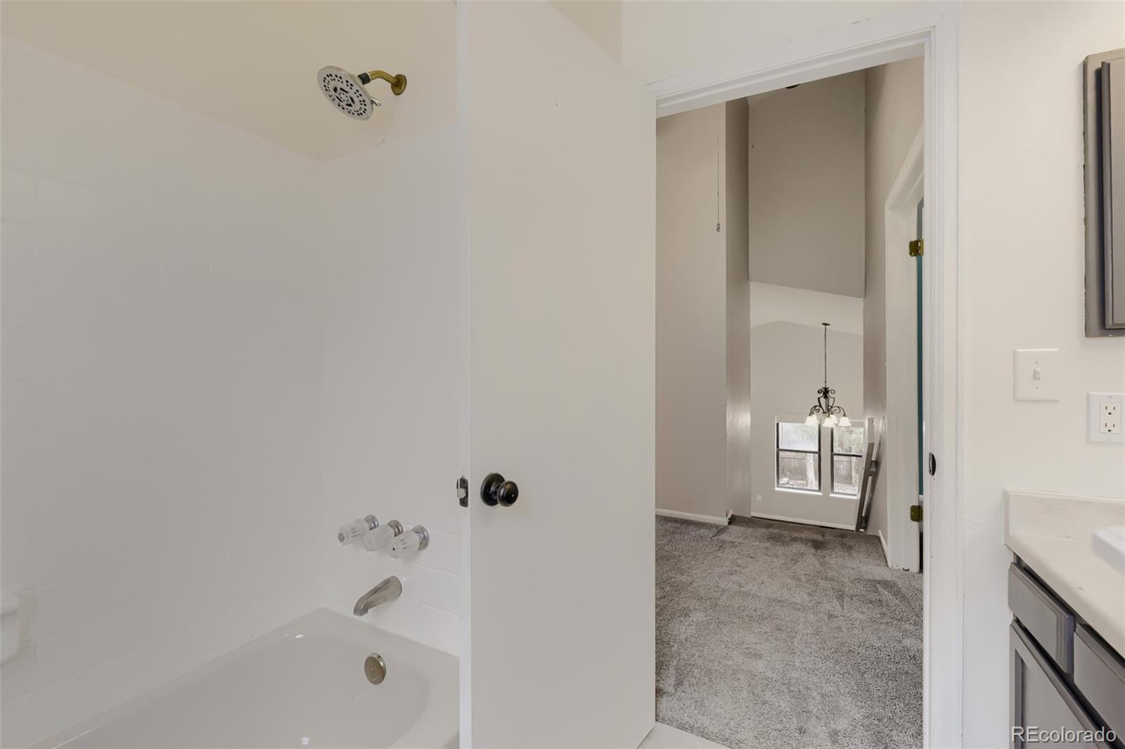 5038 S Evanston Street