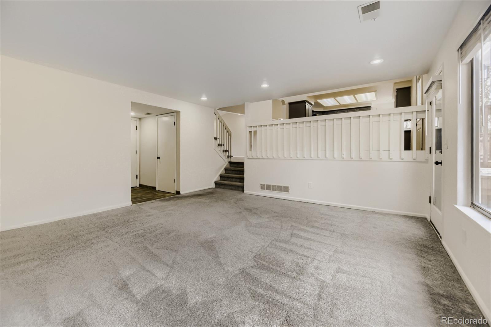 5038 S Evanston Street