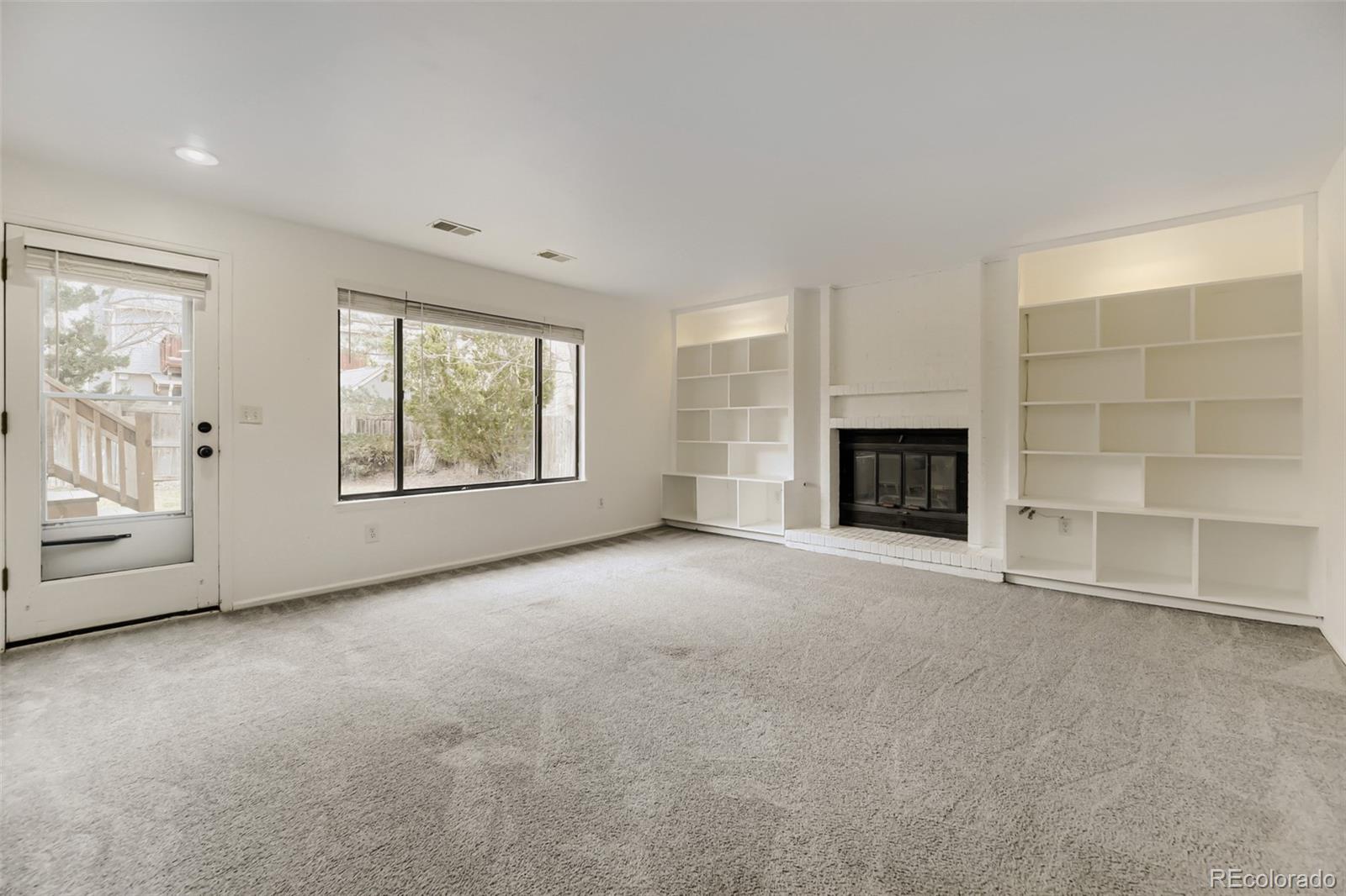 5038 S Evanston Street