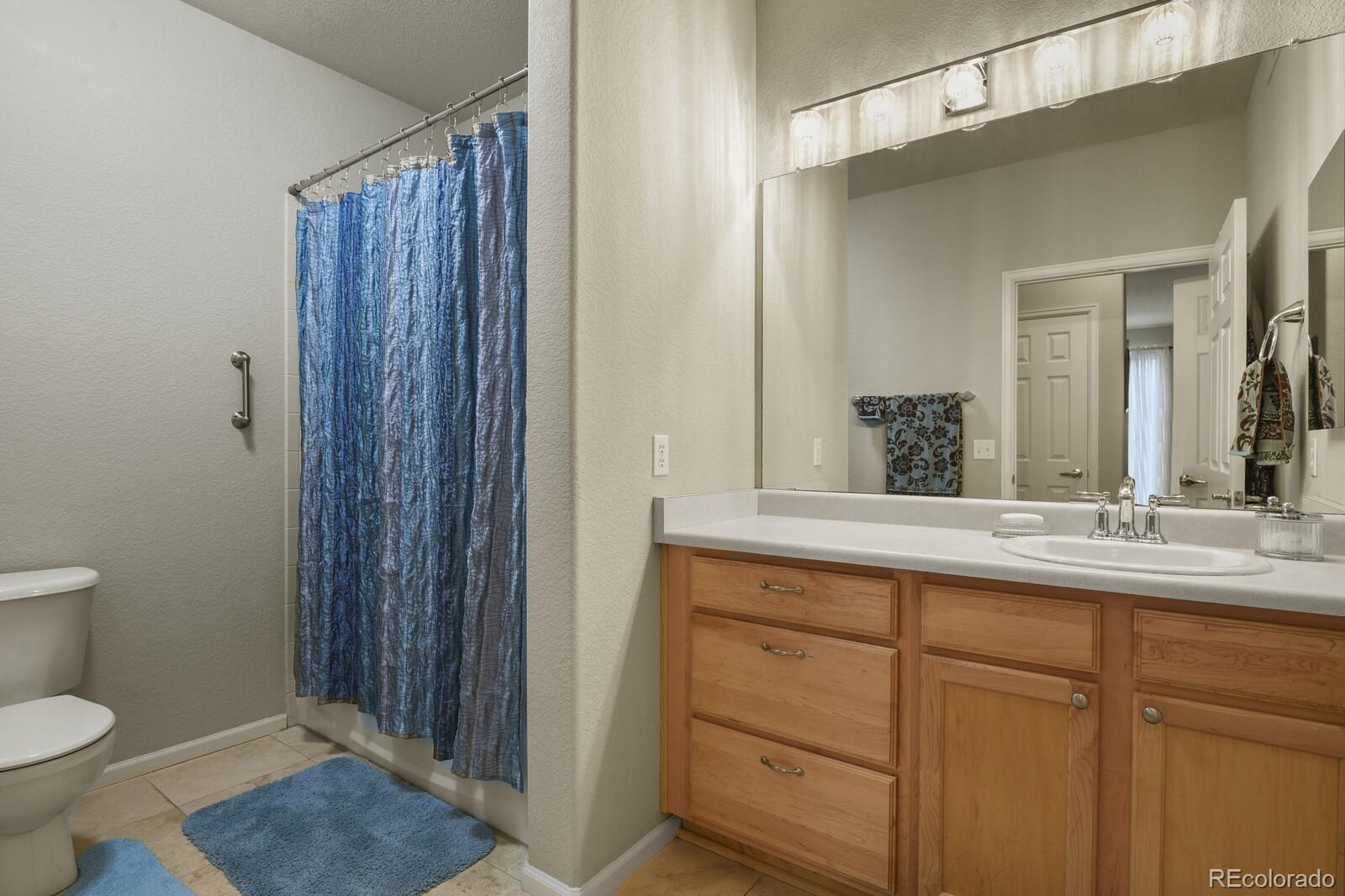 22960 E Roxbury Drive Unit: G