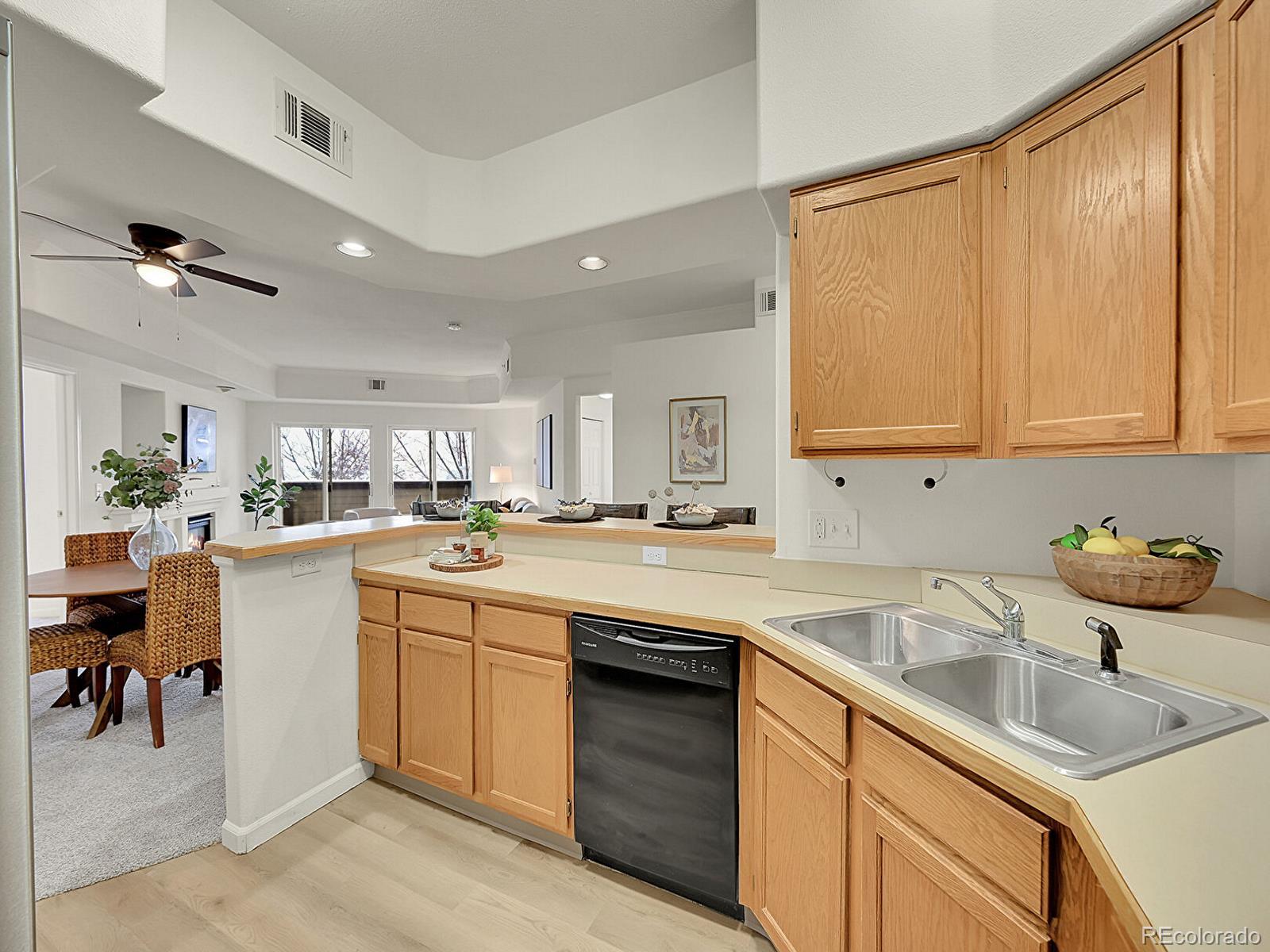 930 E Plum Creek Parkway Unit: 205