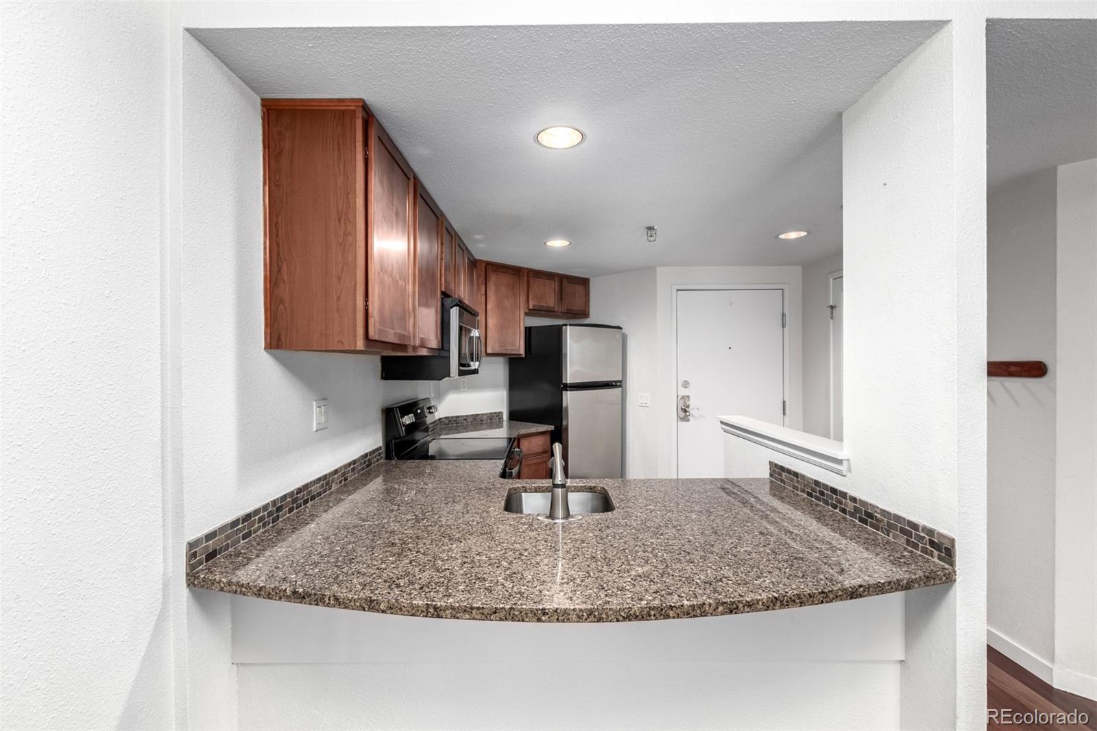 100 Park Avenue Unit: 408