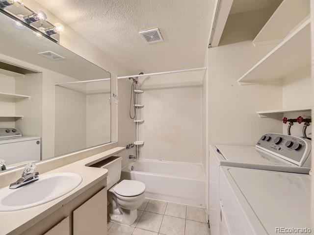 3454 S Eagle Street Unit: 103