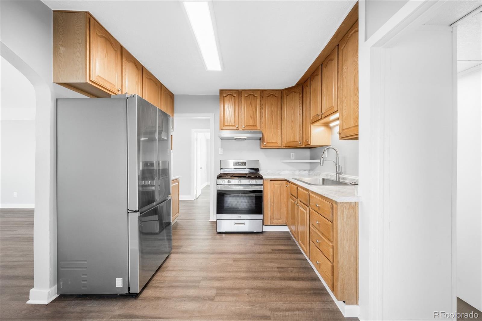 1187 Syracuse Street