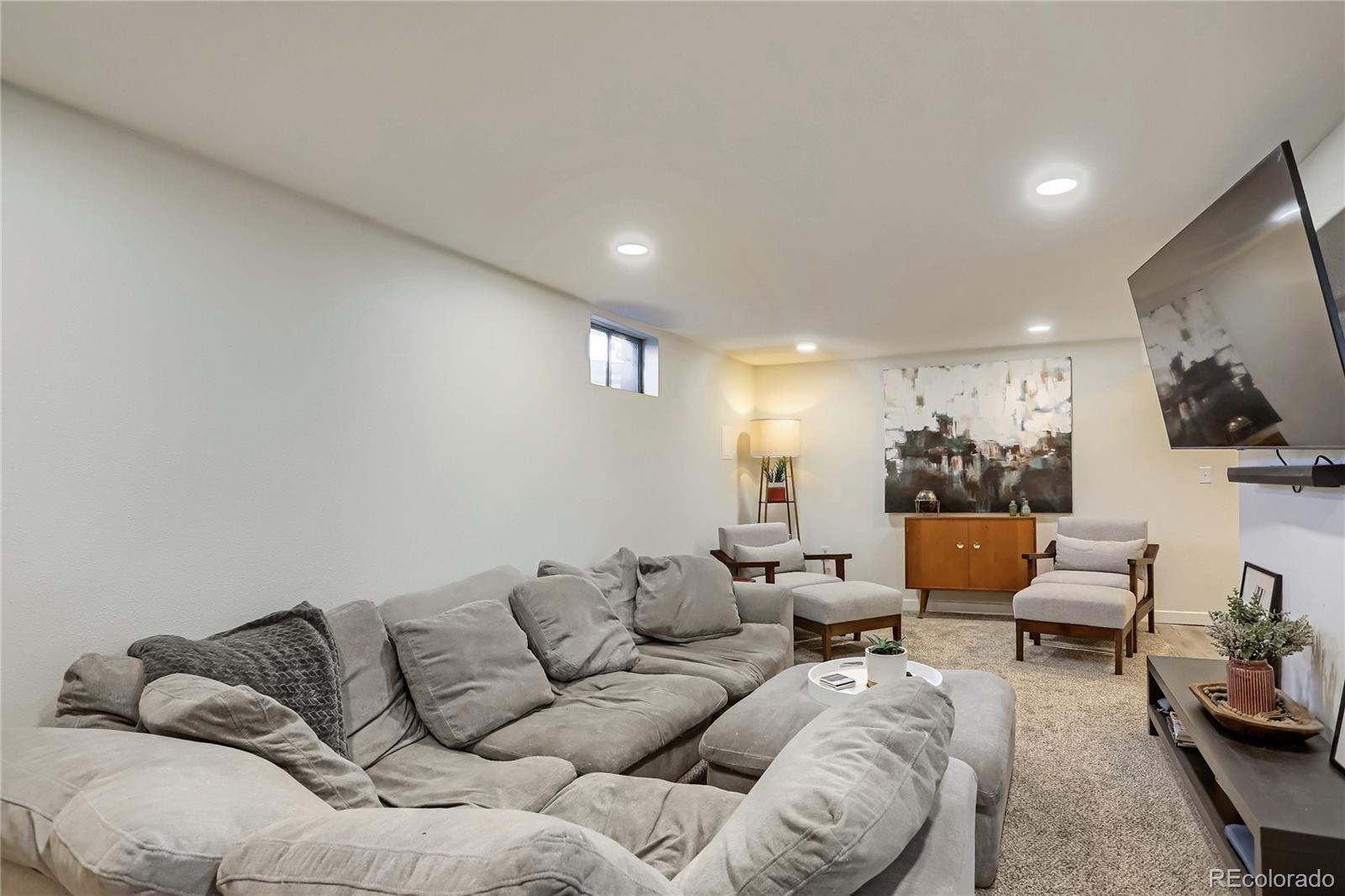 8380 Mason Circle