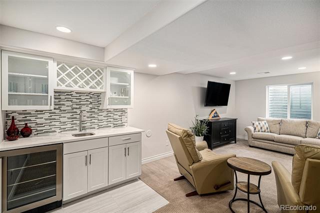 9705 Westbury Circle