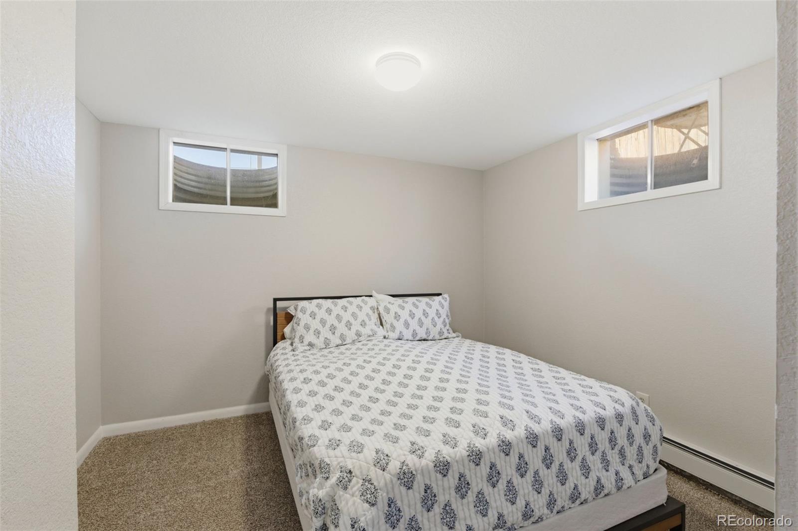 2797 S Benton Street