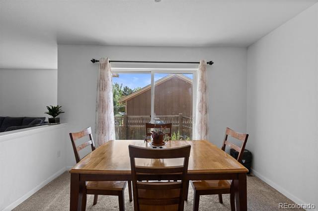 23317 E Saratoga Circle