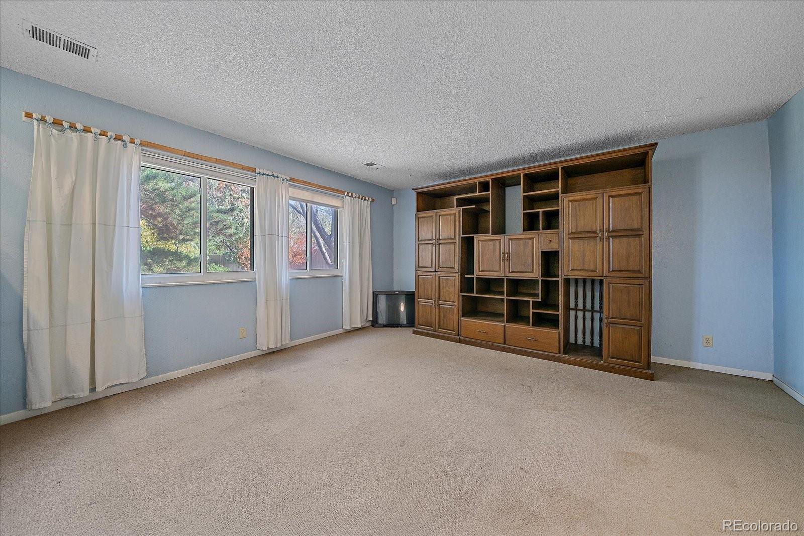 3822 S Idalia Street