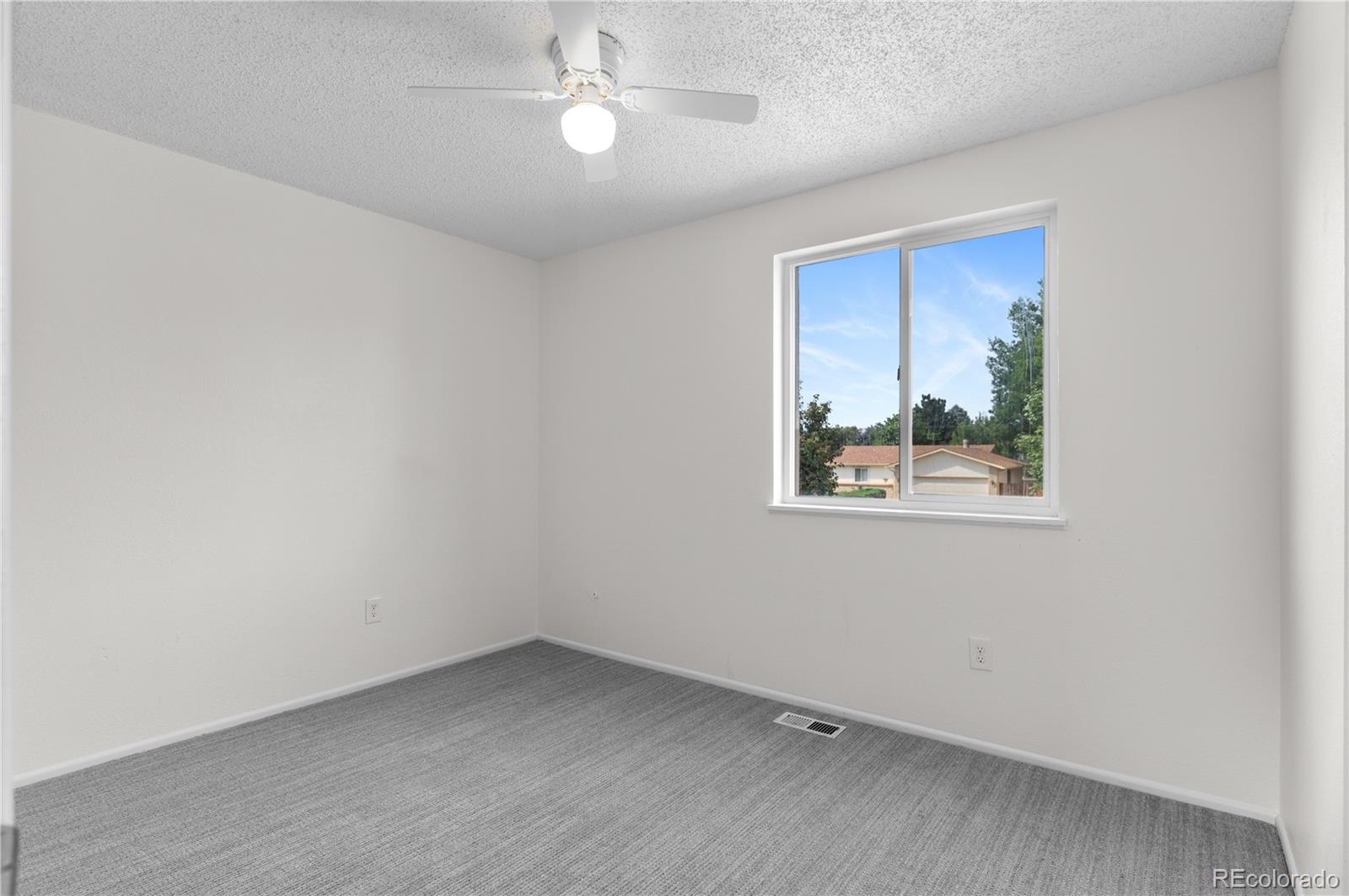 15620 E Hamilton Place