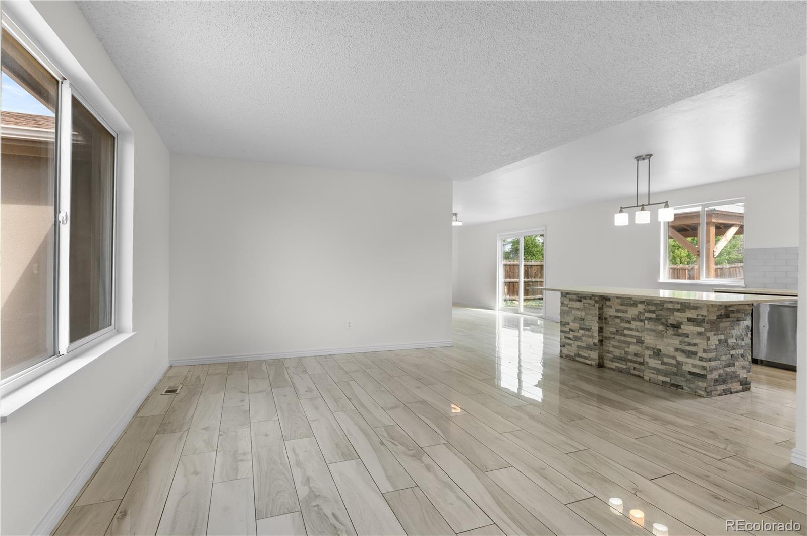 15620 E Hamilton Place