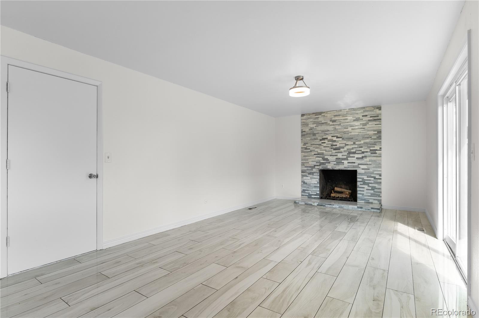 15620 E Hamilton Place