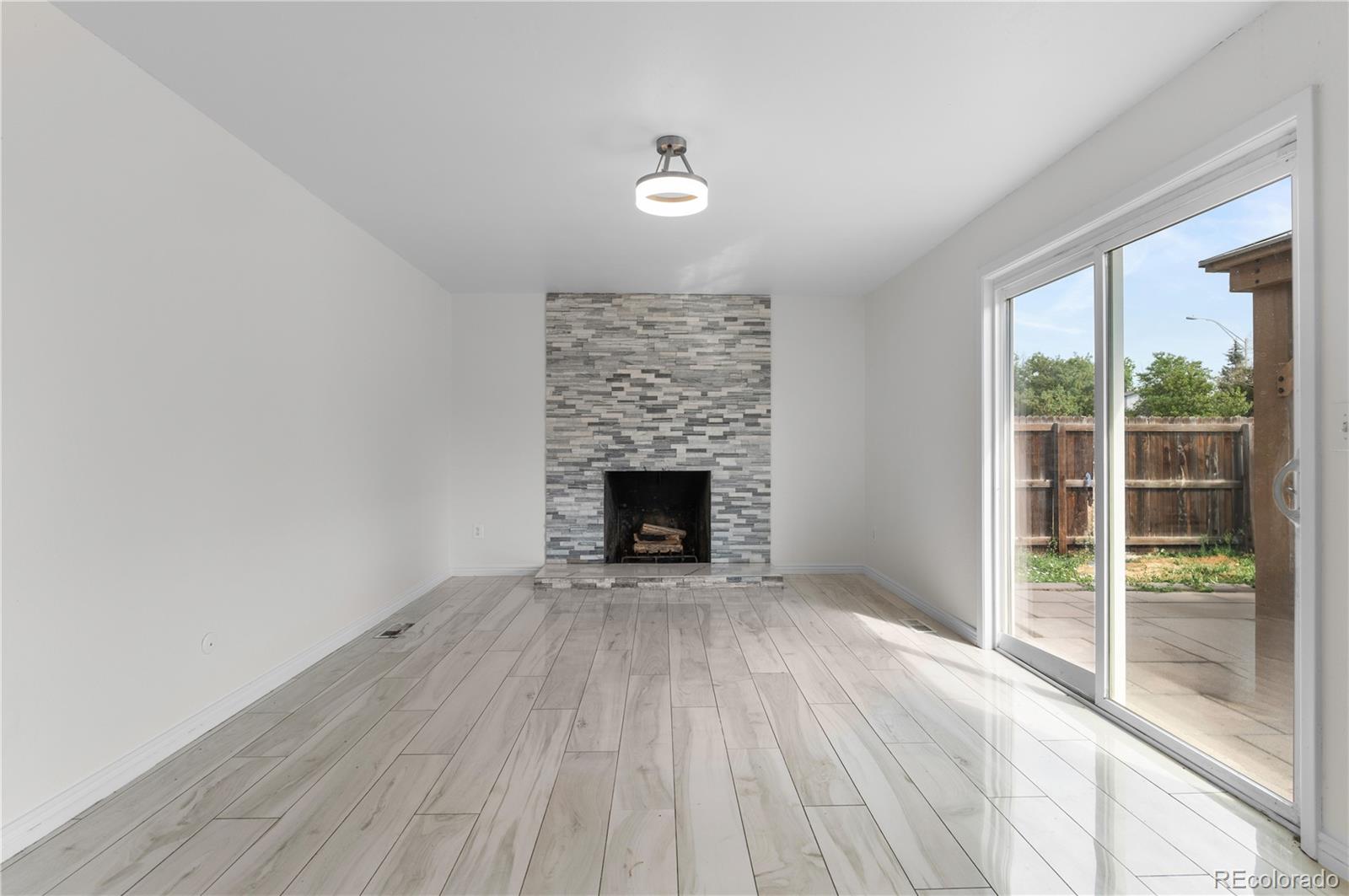 15620 E Hamilton Place