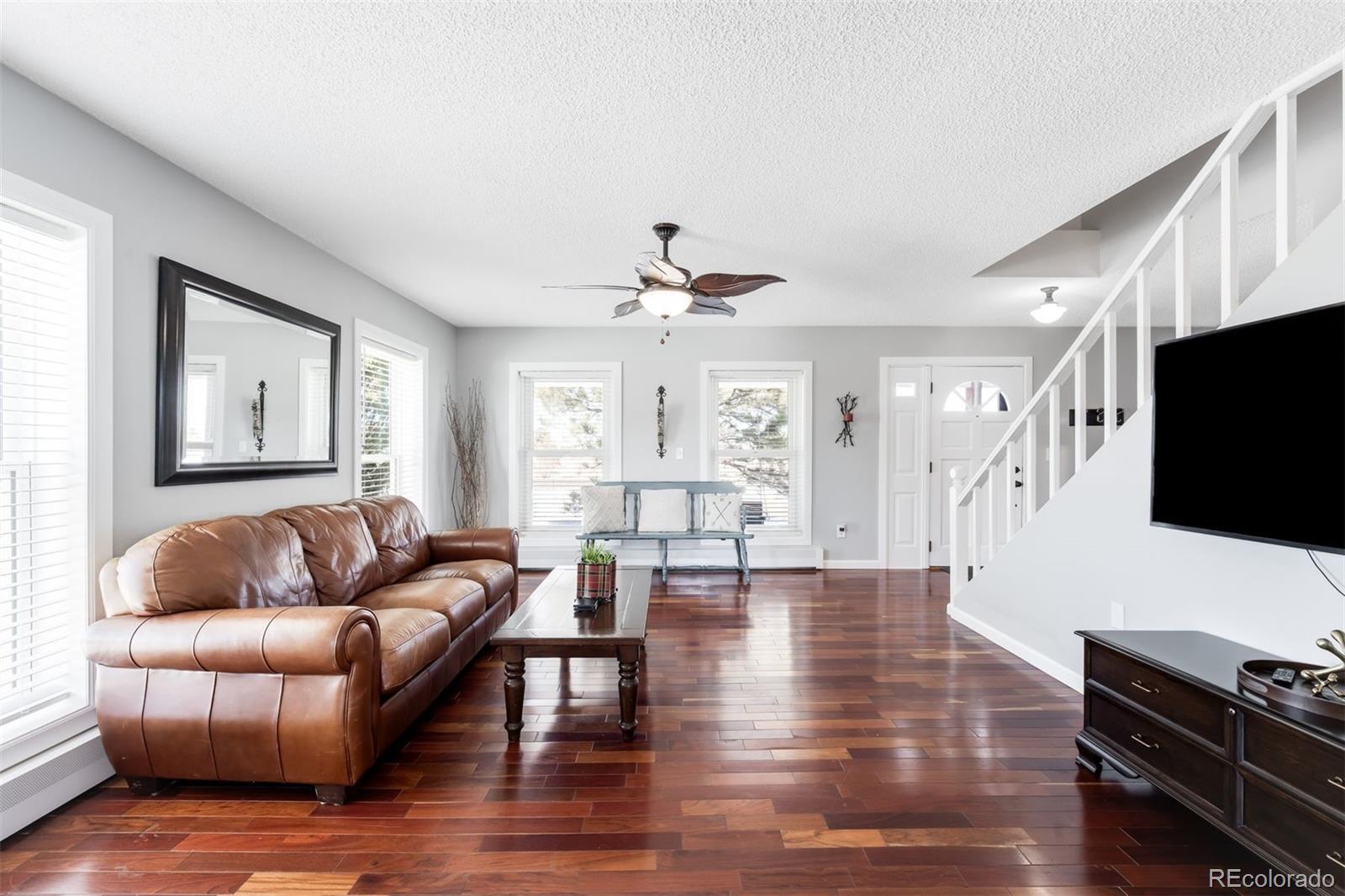 3046 Cottonwood Avenue