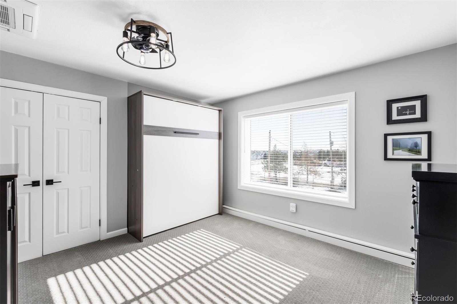 3046 Cottonwood Avenue