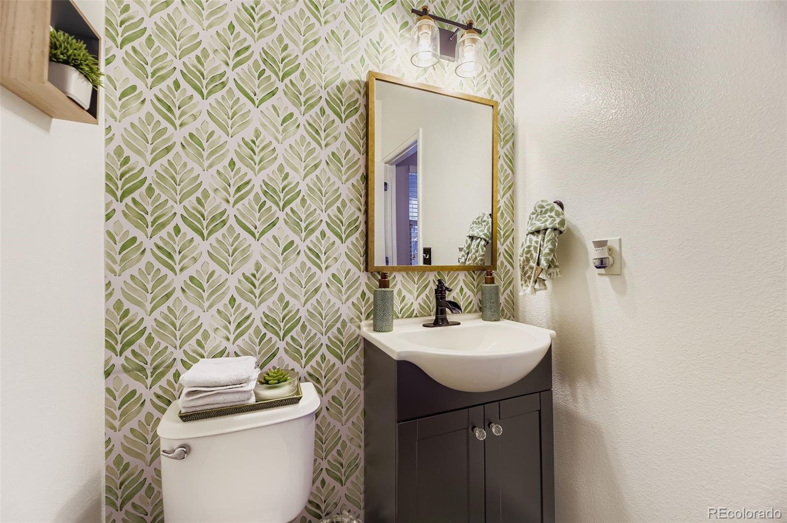 4852 S Fultondale Way