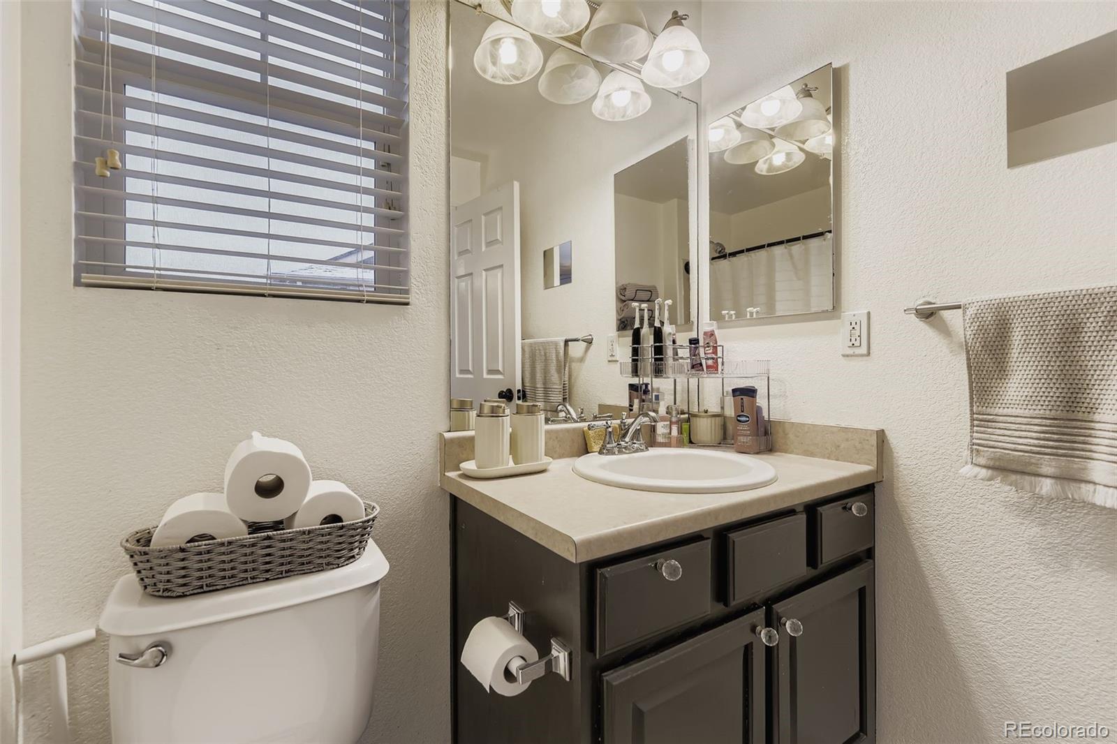 4852 S Fultondale Way