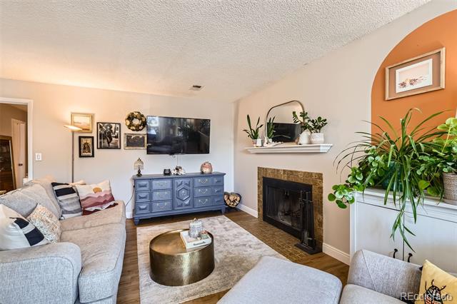 12512 E Cornell Avenue Unit: 304
