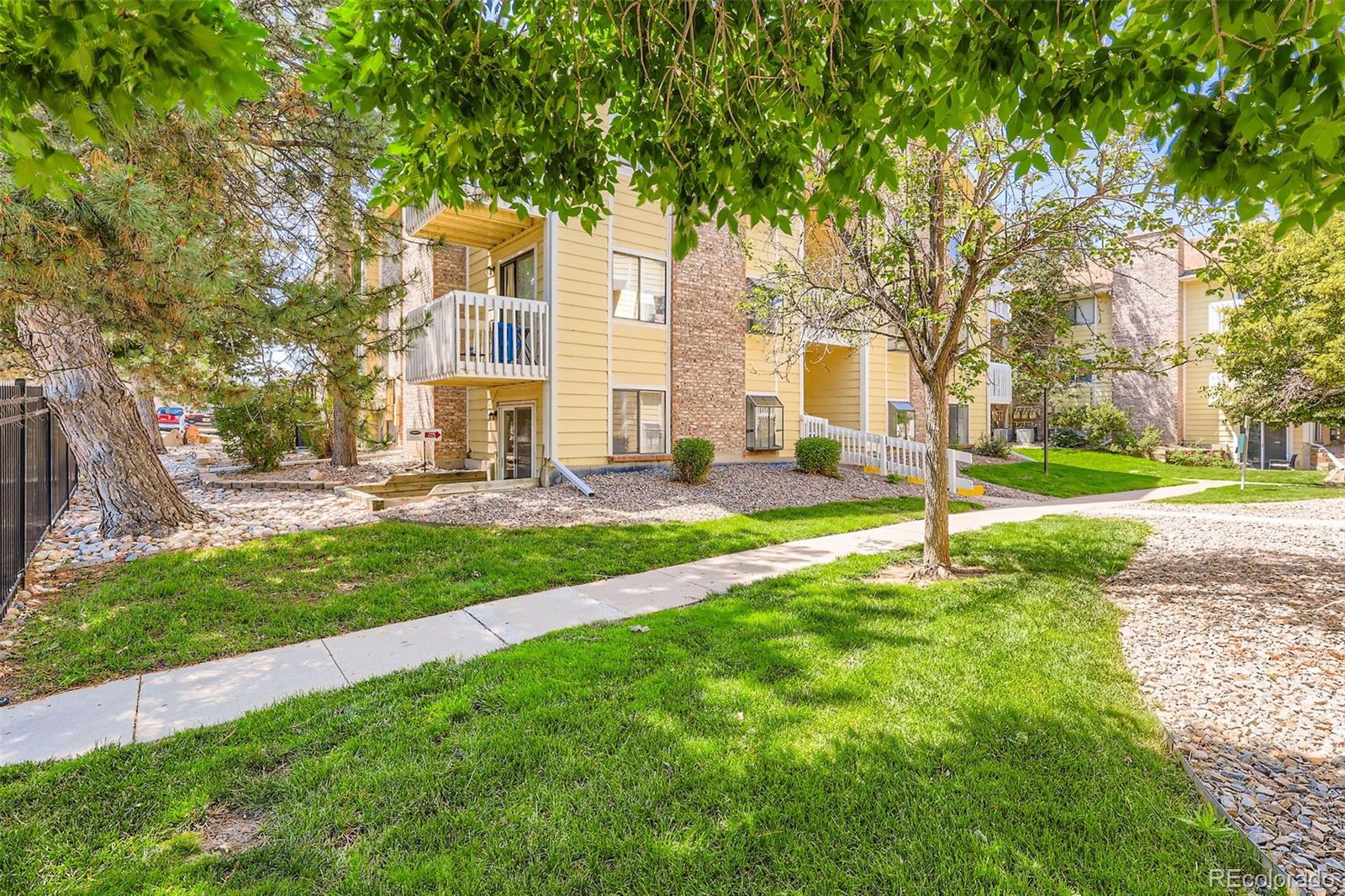 12512 E Cornell Avenue Unit: 304