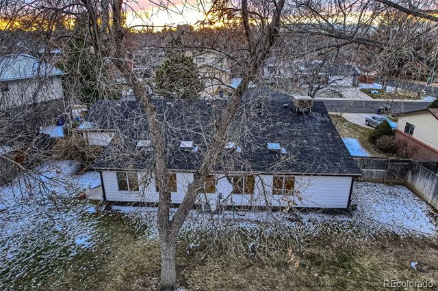 3318 S Dayton Court