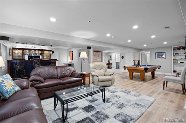 440 Saxon Place
