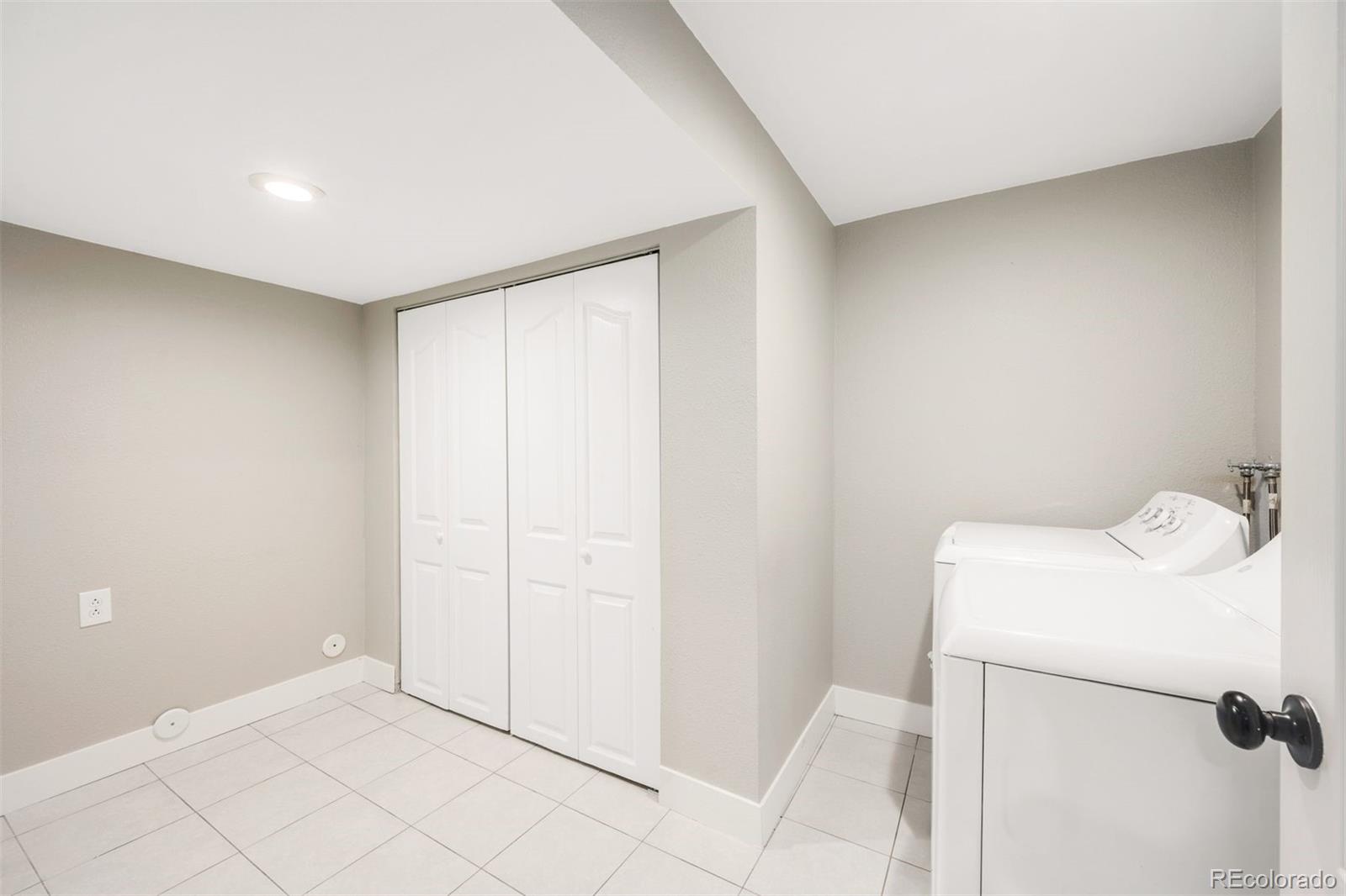 11524 Community Center Drive Unit: 24