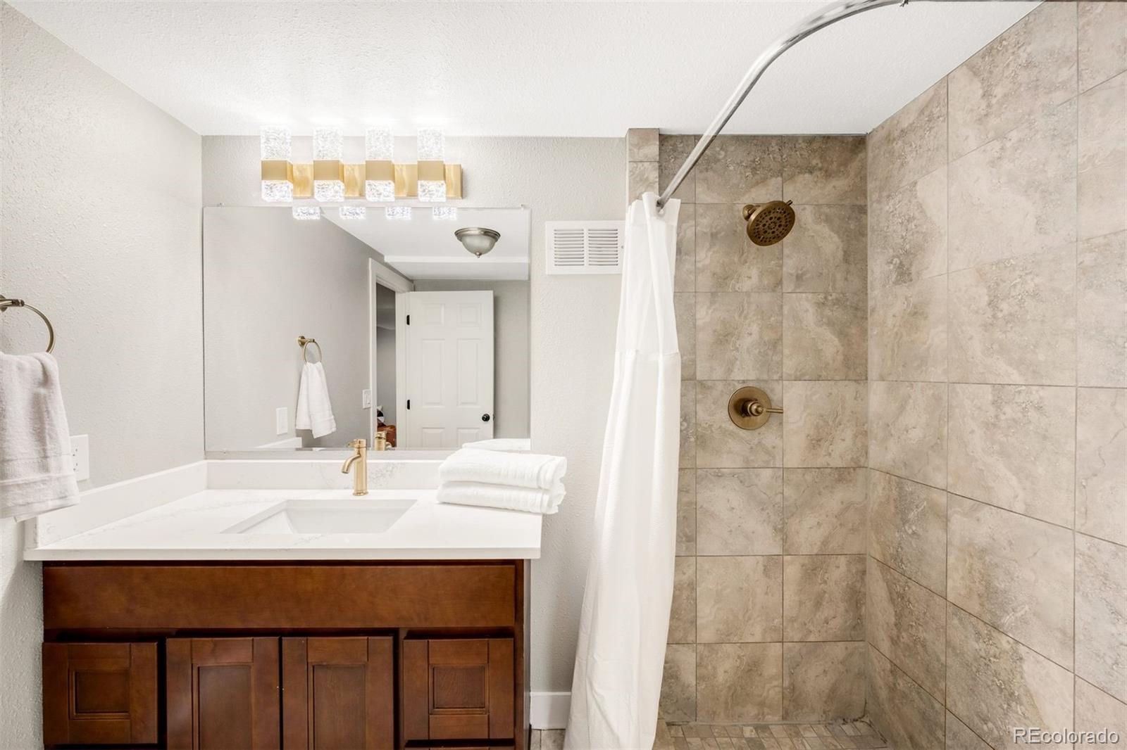 11524 Community Center Drive Unit: 24