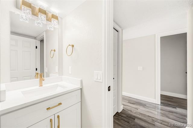 11524 Community Center Drive Unit: 24