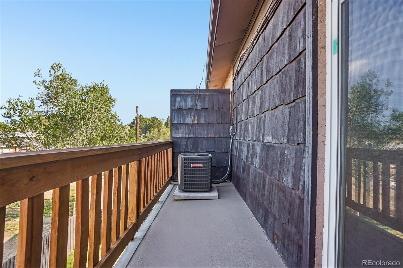865 S Quebec Street Unit: 303B