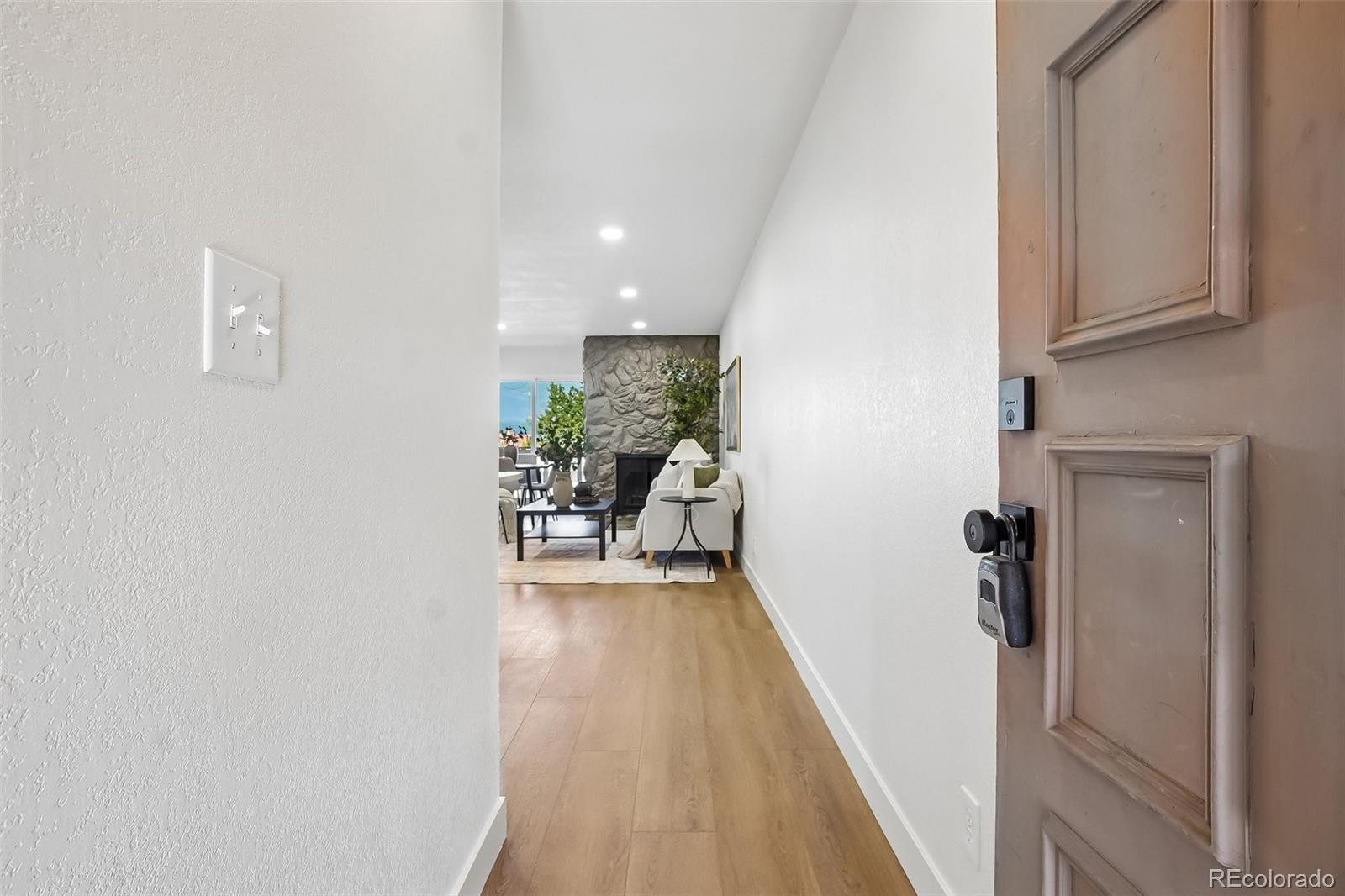 865 S Quebec Street Unit: 303B